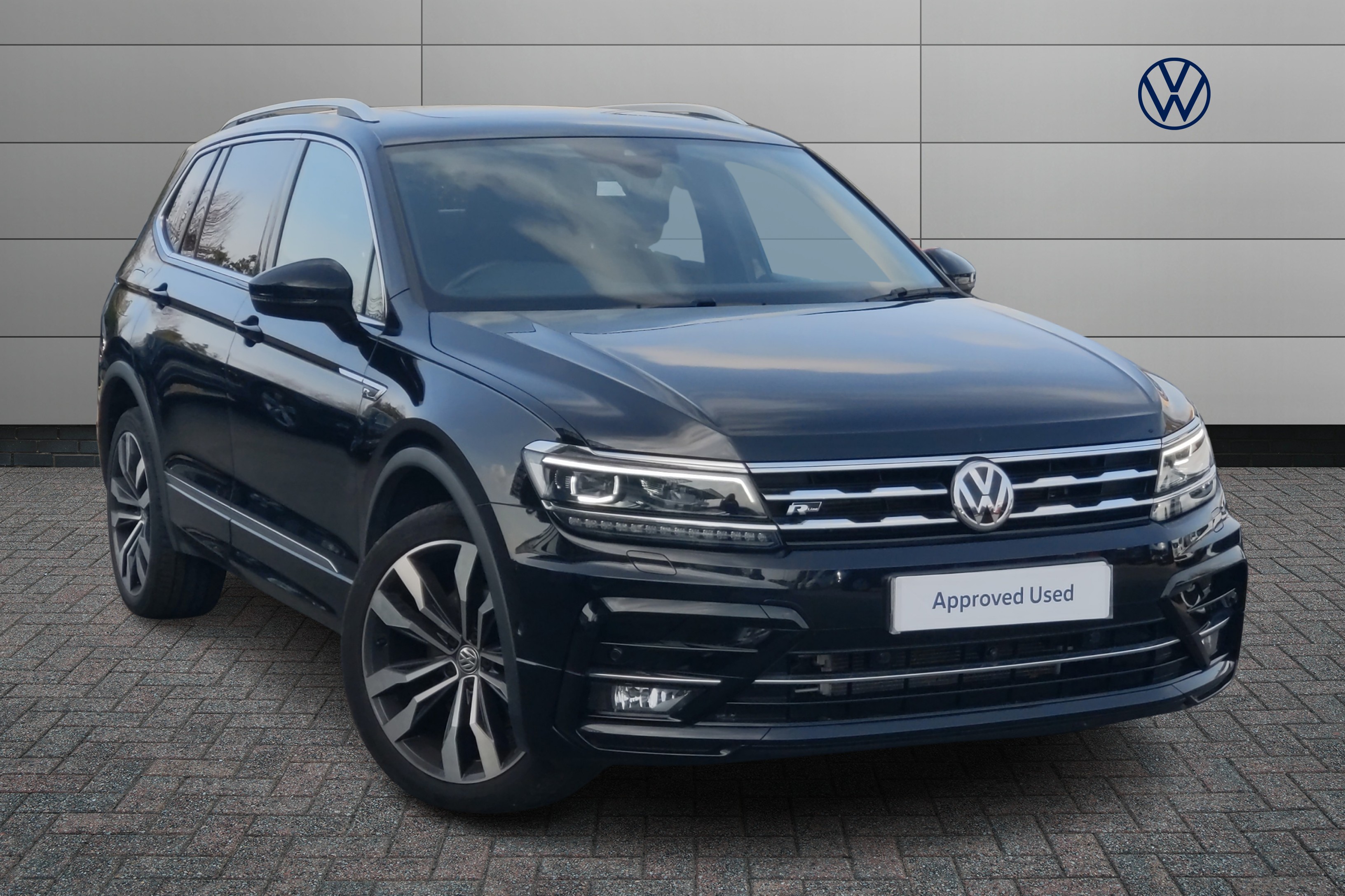 Main listing image - Volkswagen Tiguan Allspace