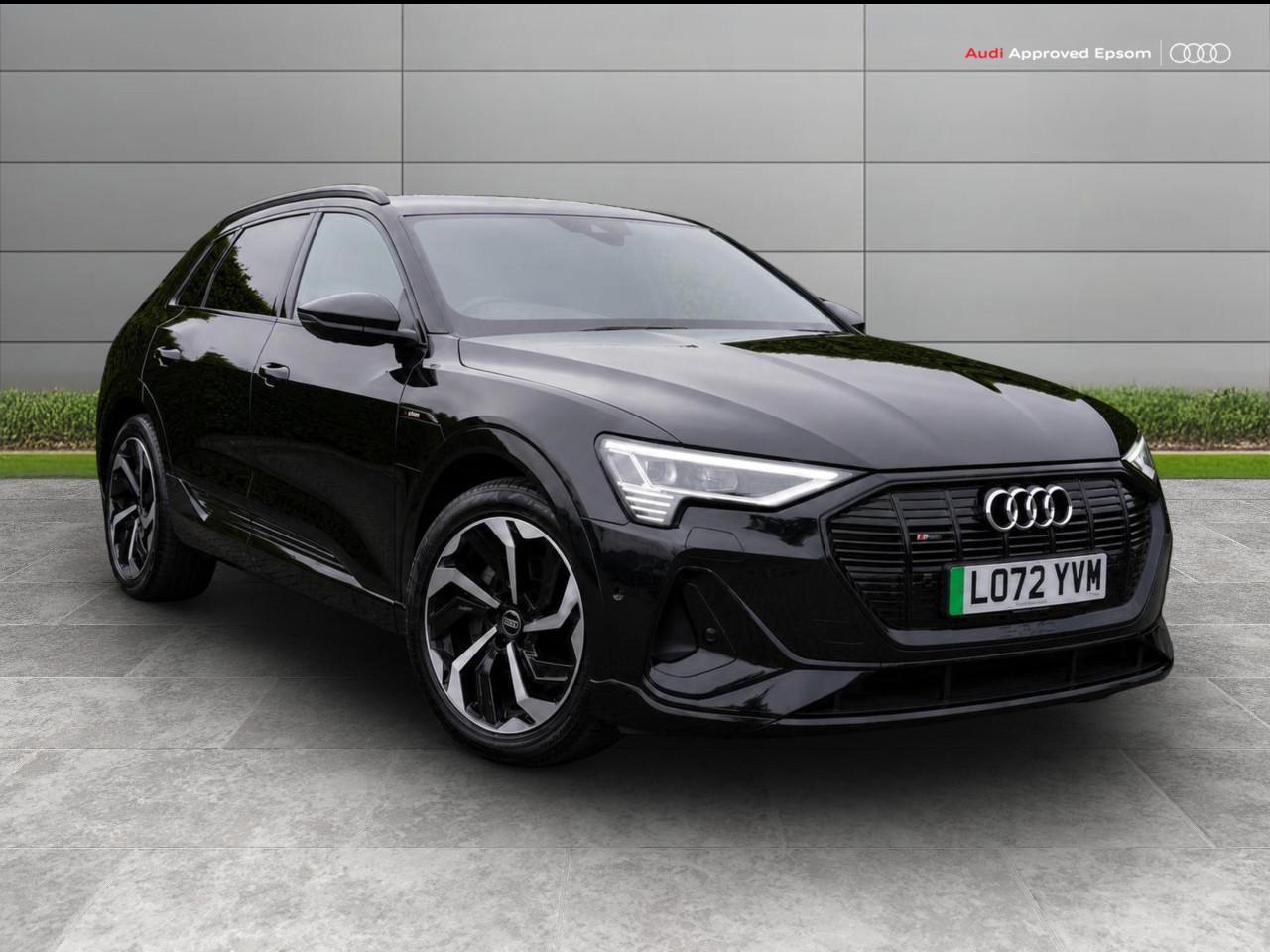 Main listing image - Audi e-tron