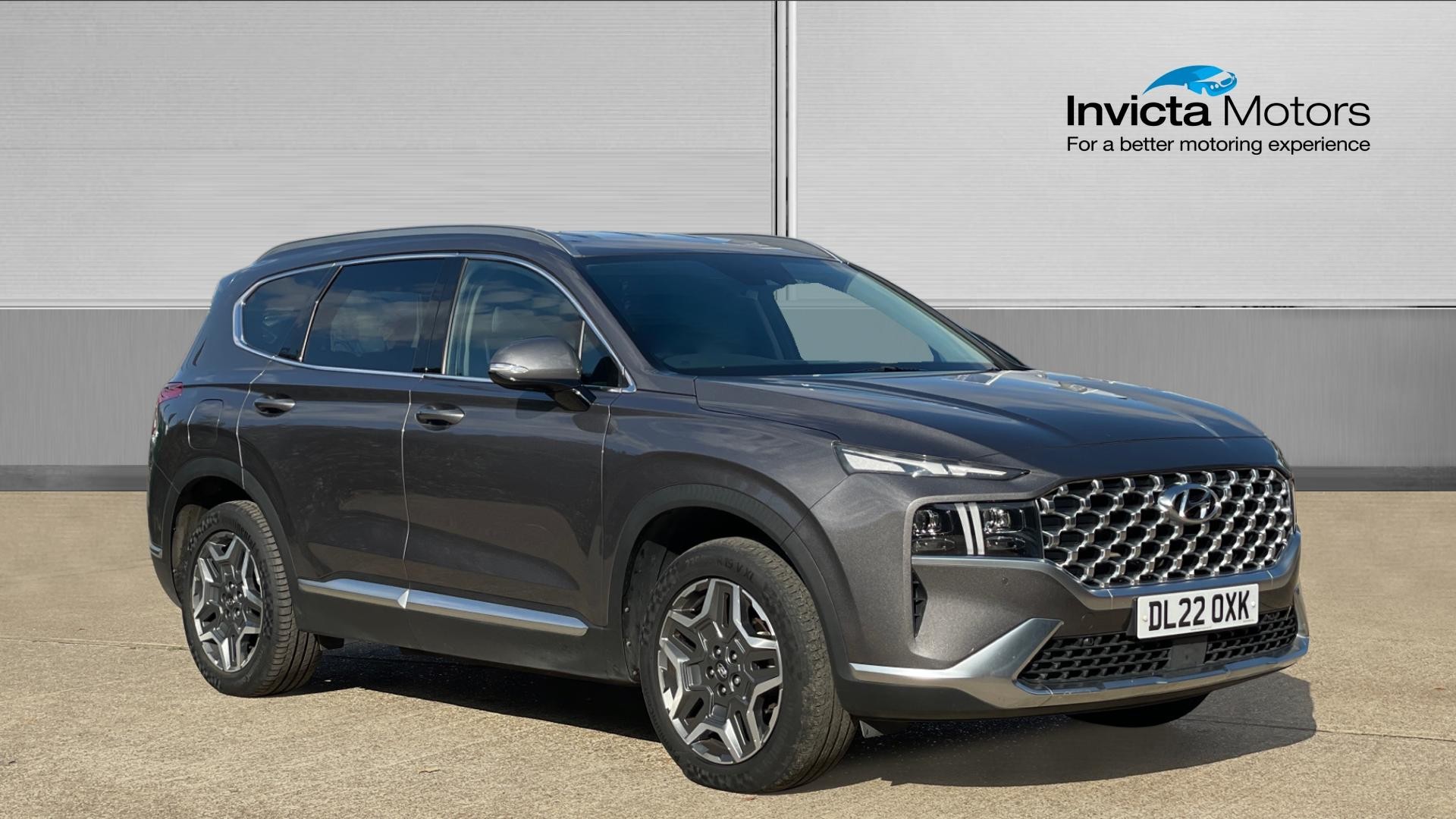Main listing image - Hyundai Santa Fe