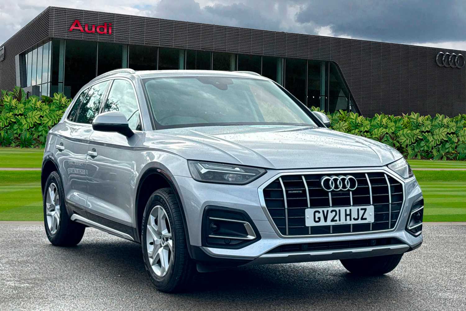 Main listing image - Audi Q5