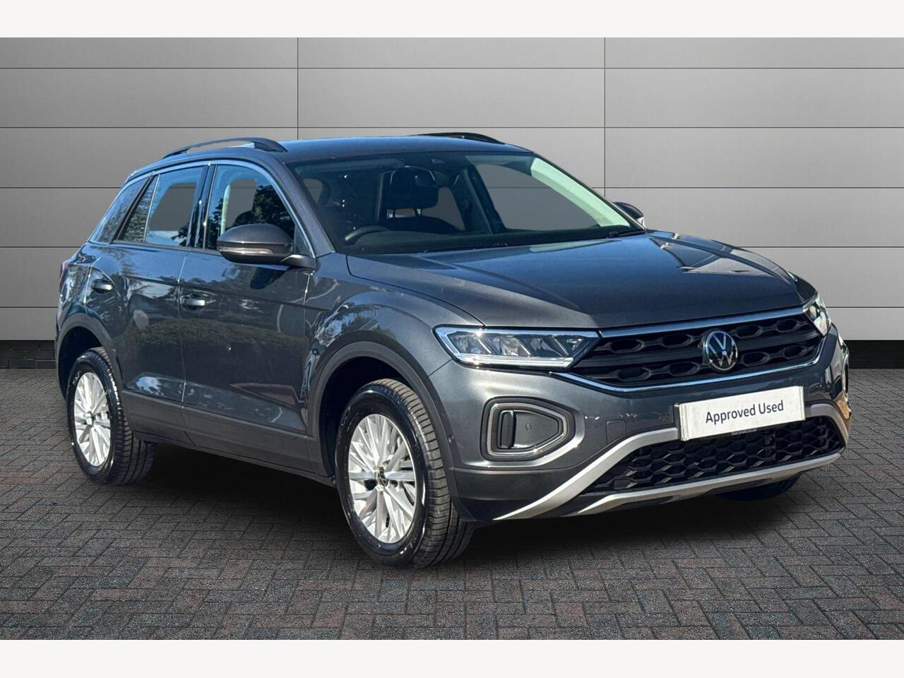 Main listing image - Volkswagen T-Roc
