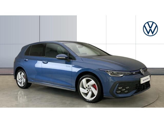 Main listing image - Volkswagen Golf GTE