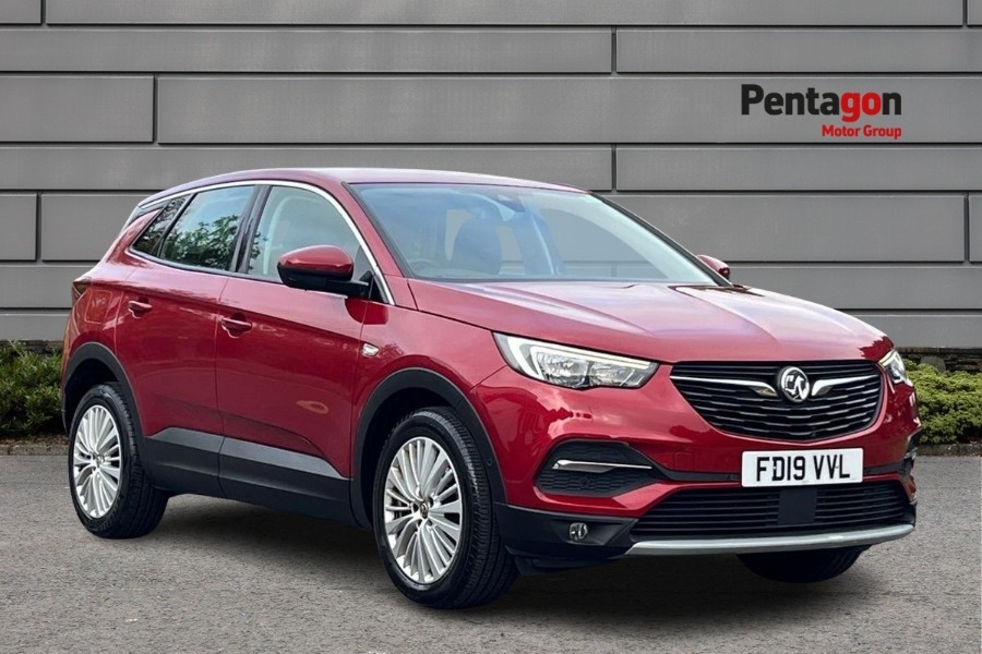 Main listing image - Vauxhall Grandland X