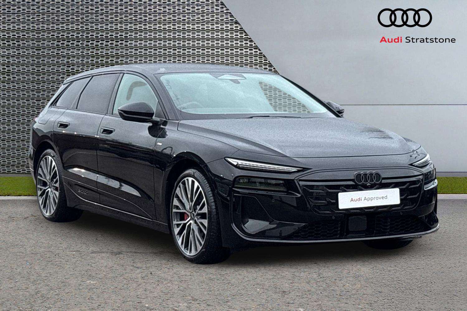 Main listing image - Audi e-tron