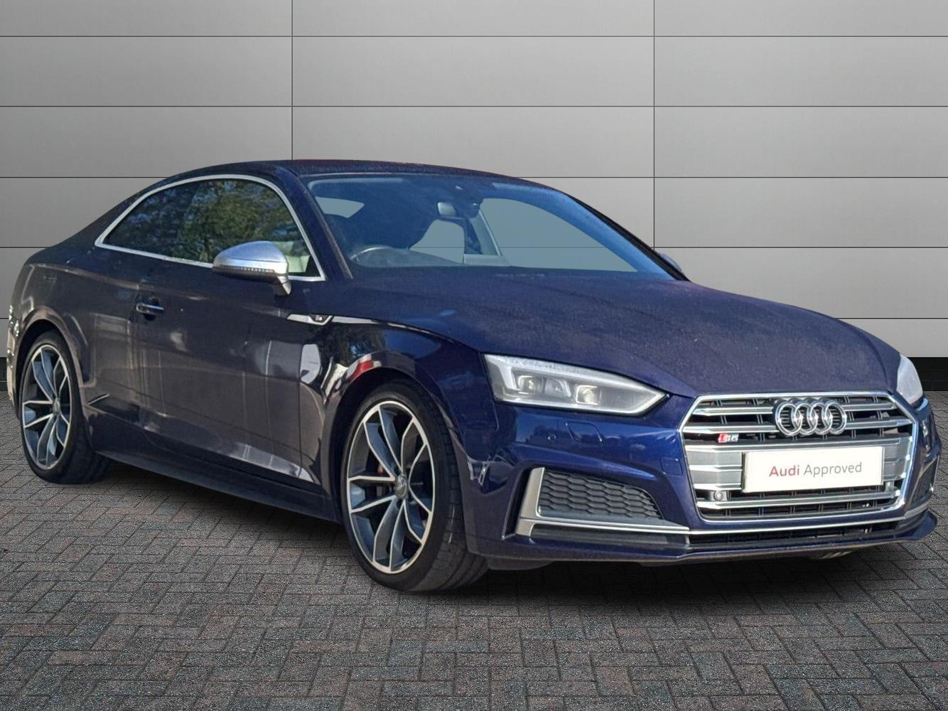 Main listing image - Audi S5