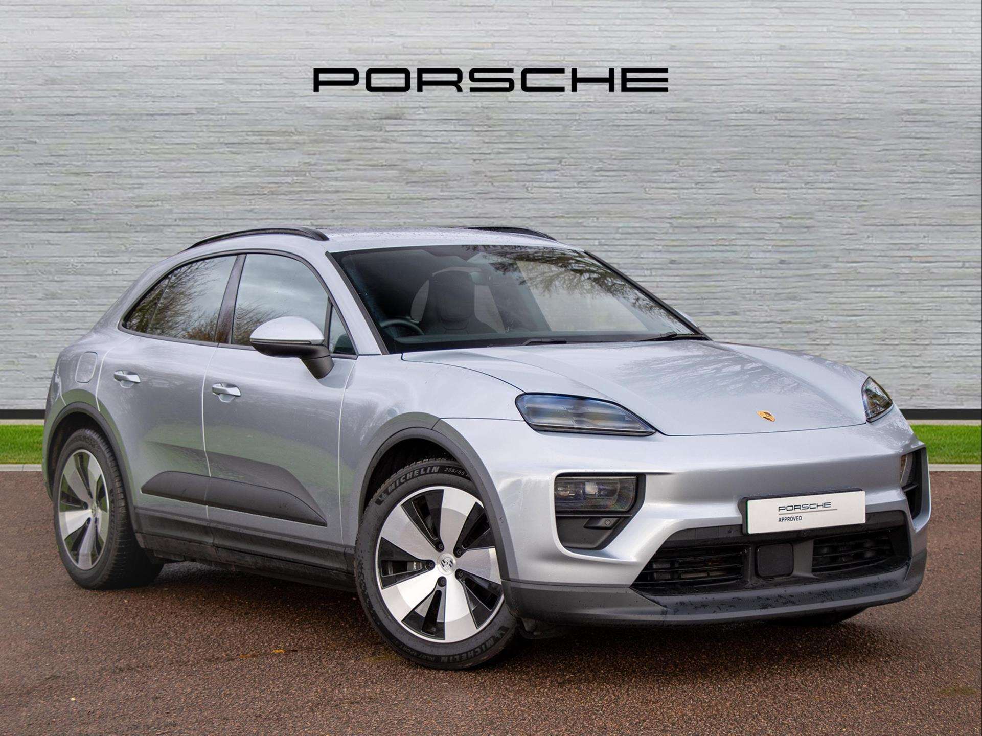 Main listing image - Porsche Macan