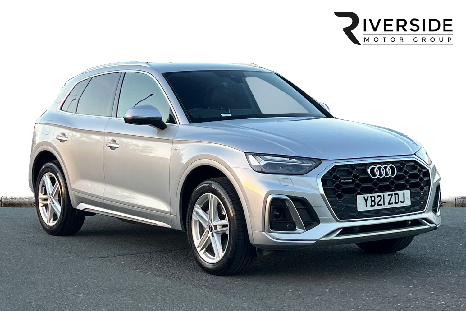 Main listing image - Audi Q5