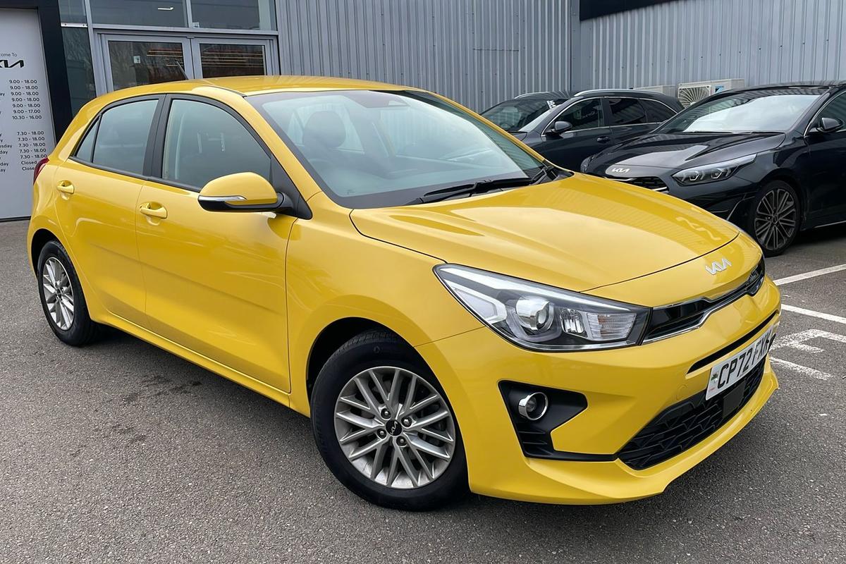 Main listing image - Kia Rio