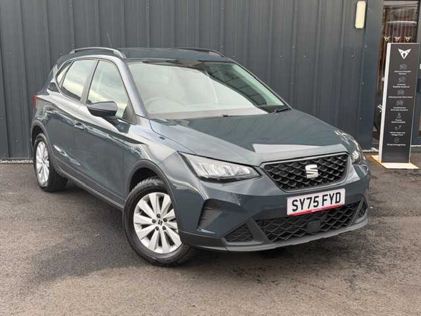 Main listing image - SEAT Arona