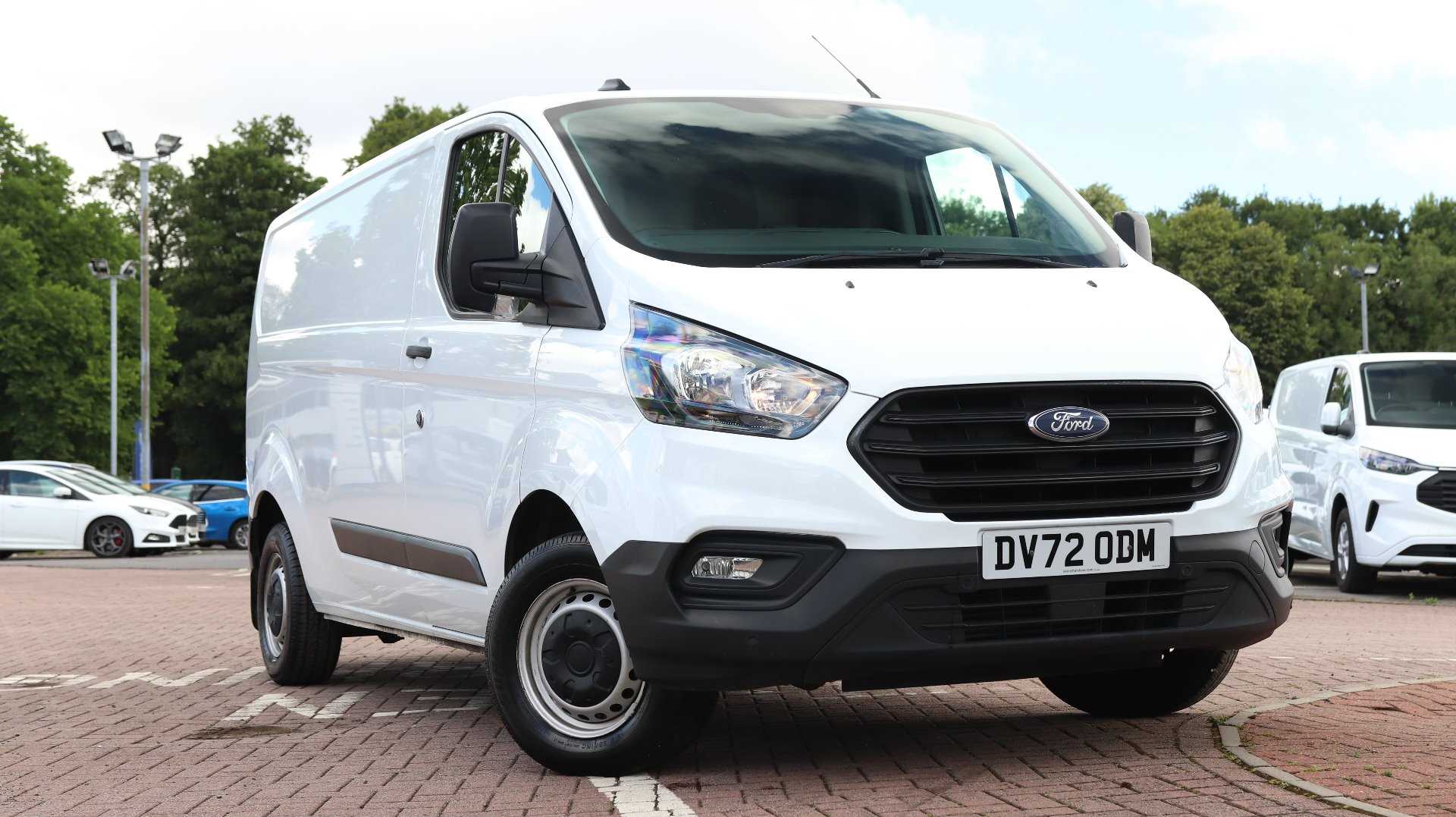 Main listing image - Ford Transit Custom