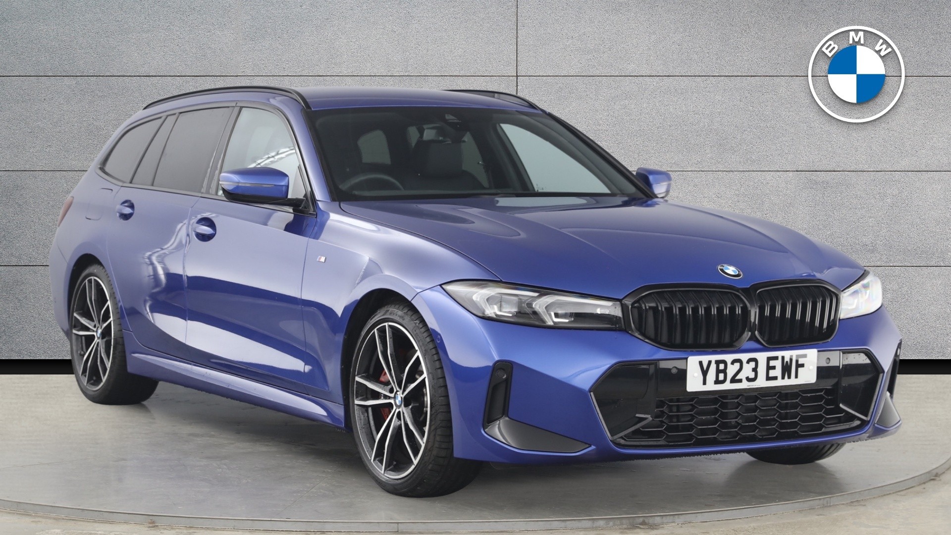 Main listing image - BMW 3 Series Touring