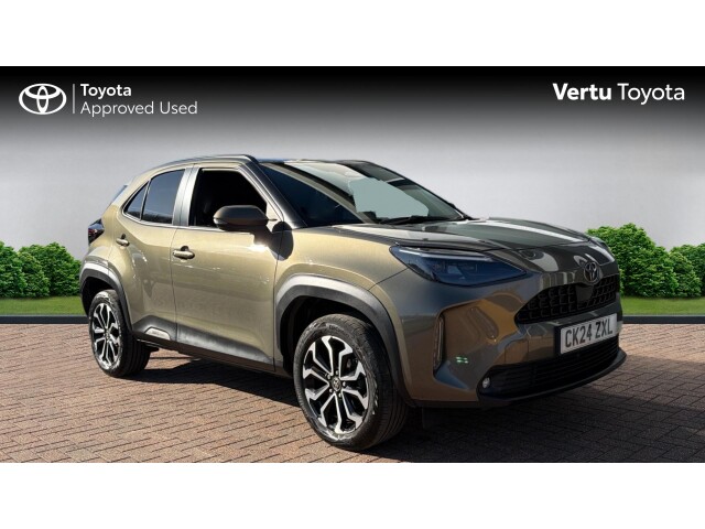 Main listing image - Toyota Yaris Cross