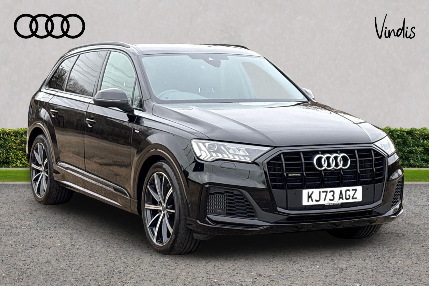 Main listing image - Audi Q7