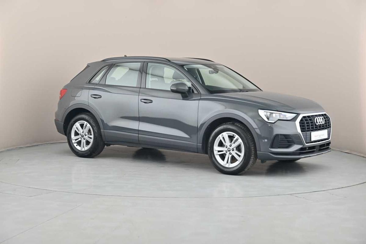 Main listing image - Audi Q3