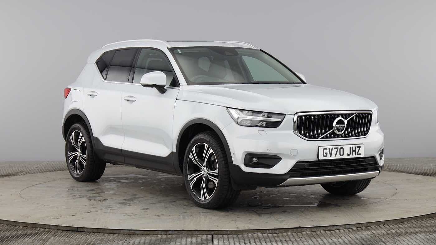 Main listing image - Volvo XC40