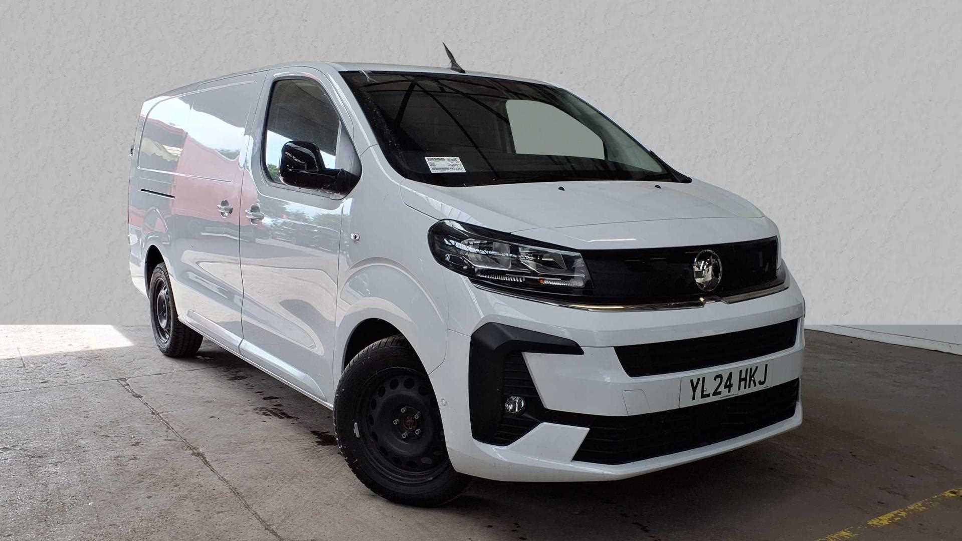 Main listing image - Vauxhall Vivaro