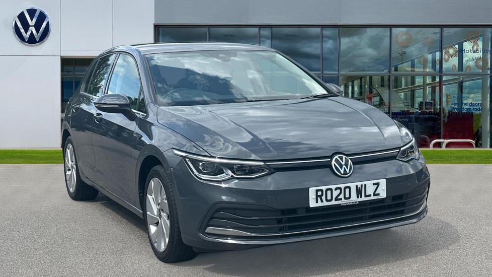 Main listing image - Volkswagen Golf