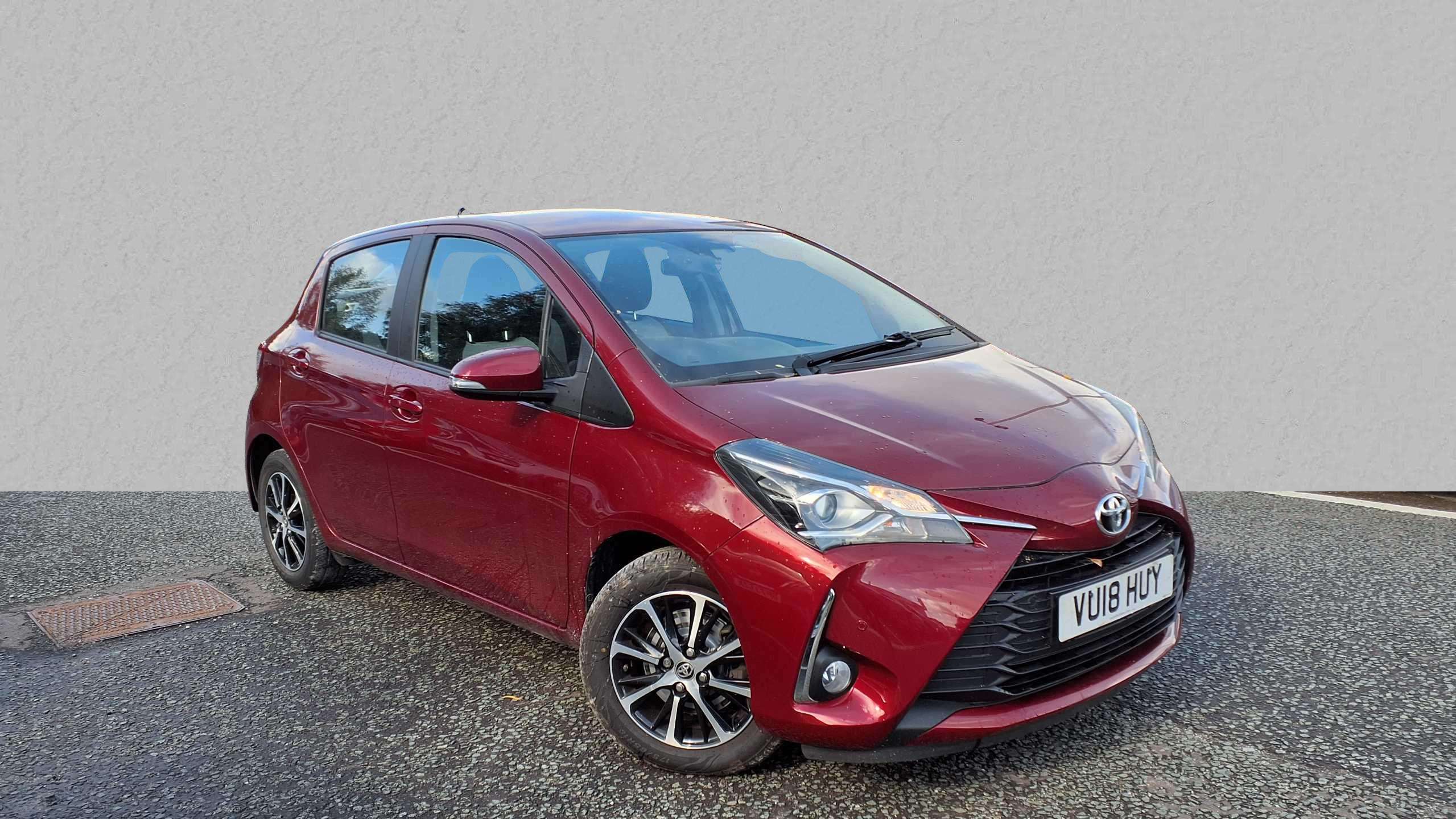 Main listing image - Toyota Yaris