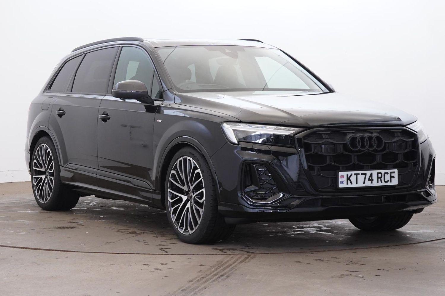Main listing image - Audi Q7