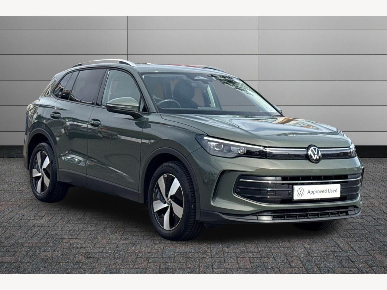 Main listing image - Volkswagen Tiguan