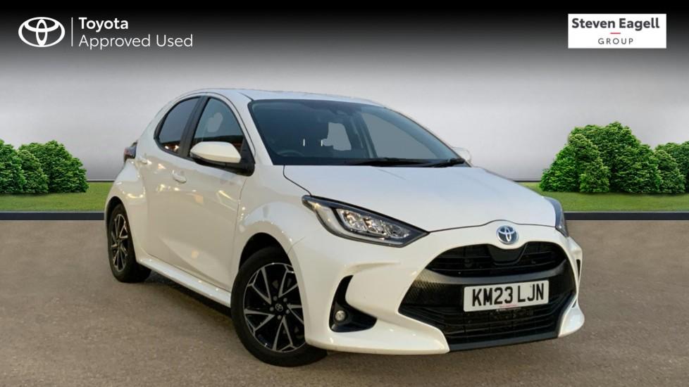 Main listing image - Toyota Yaris