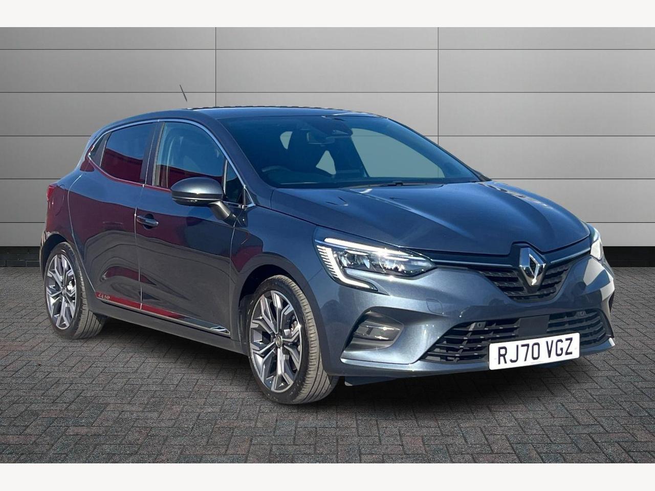 Main listing image - Renault Clio