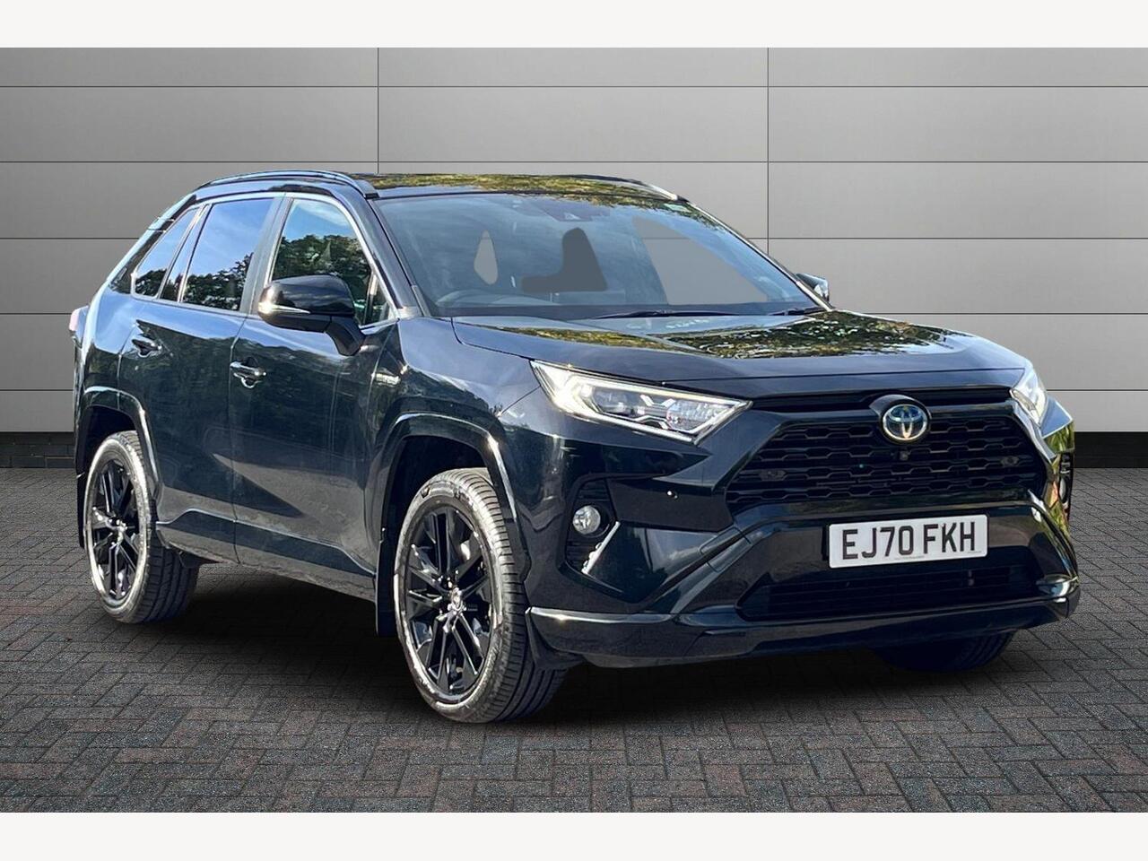 Main listing image - Toyota RAV4