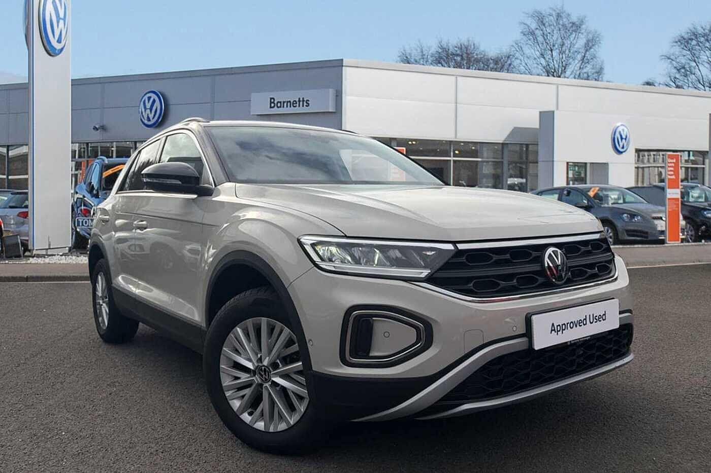 Main listing image - Volkswagen T-Roc