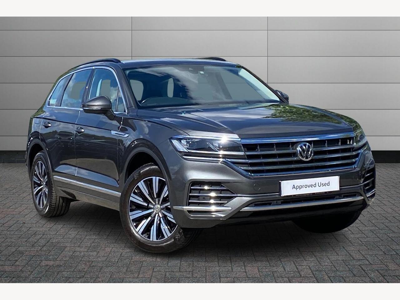 Main listing image - Volkswagen Touareg