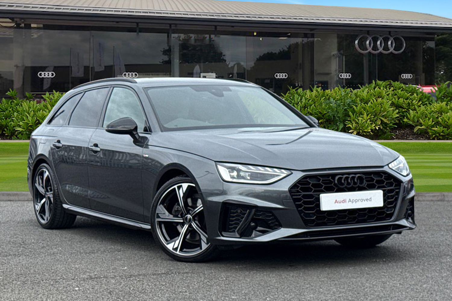 Main listing image - Audi A4 Avant