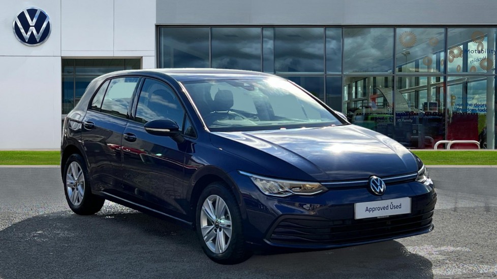 Main listing image - Volkswagen Golf