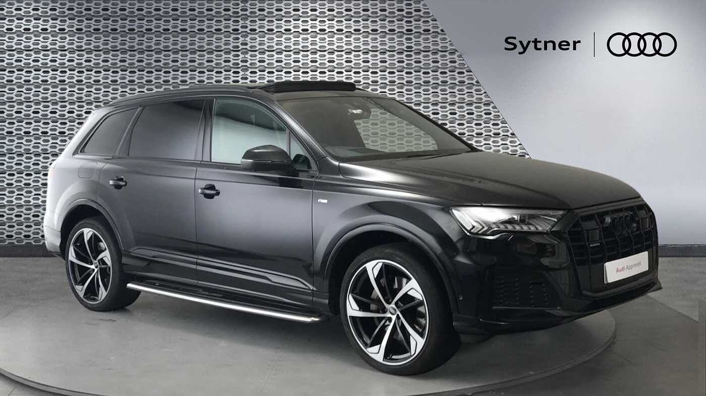 Main listing image - Audi Q7