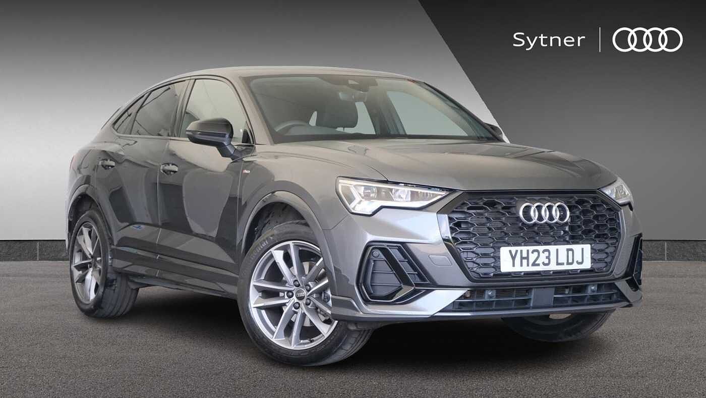 Main listing image - Audi Q3