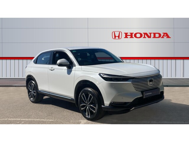 Main listing image - Volvo XC40