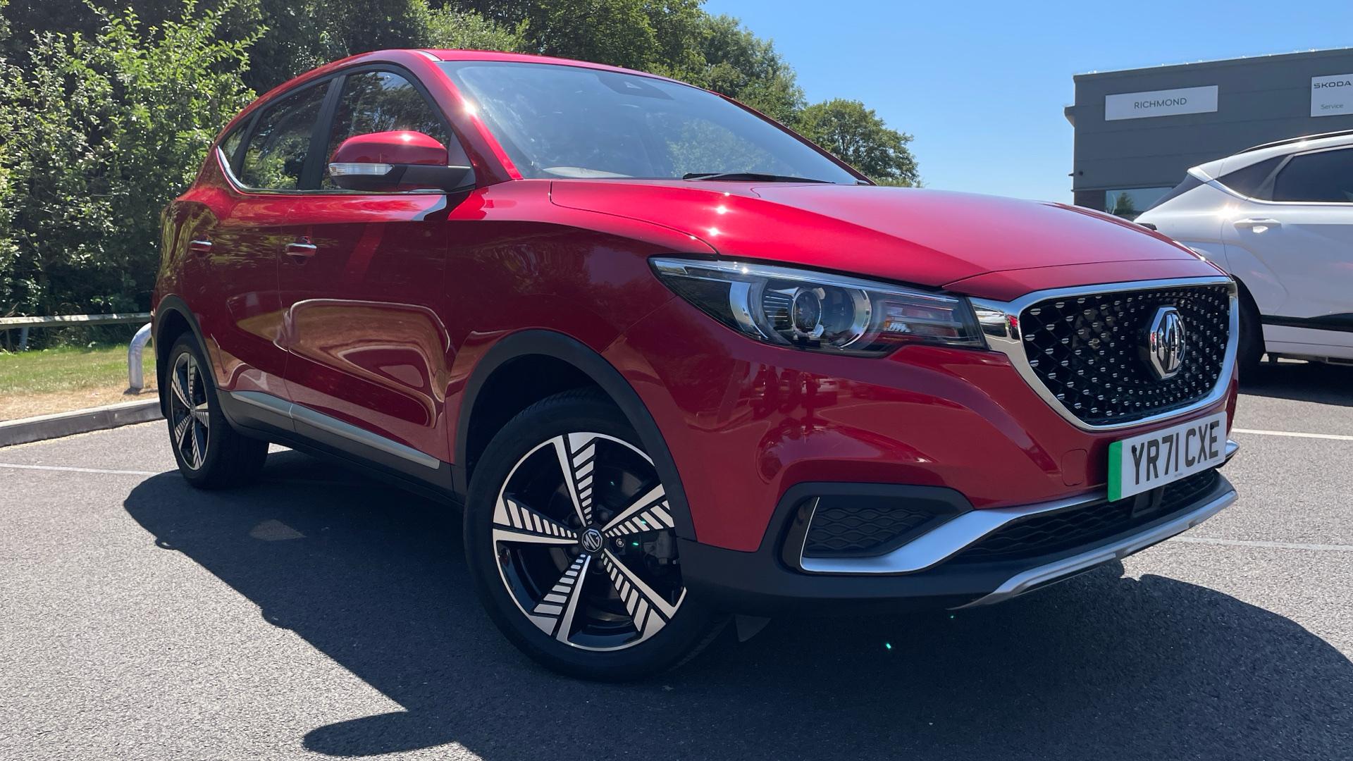 Main listing image - MG ZS EV