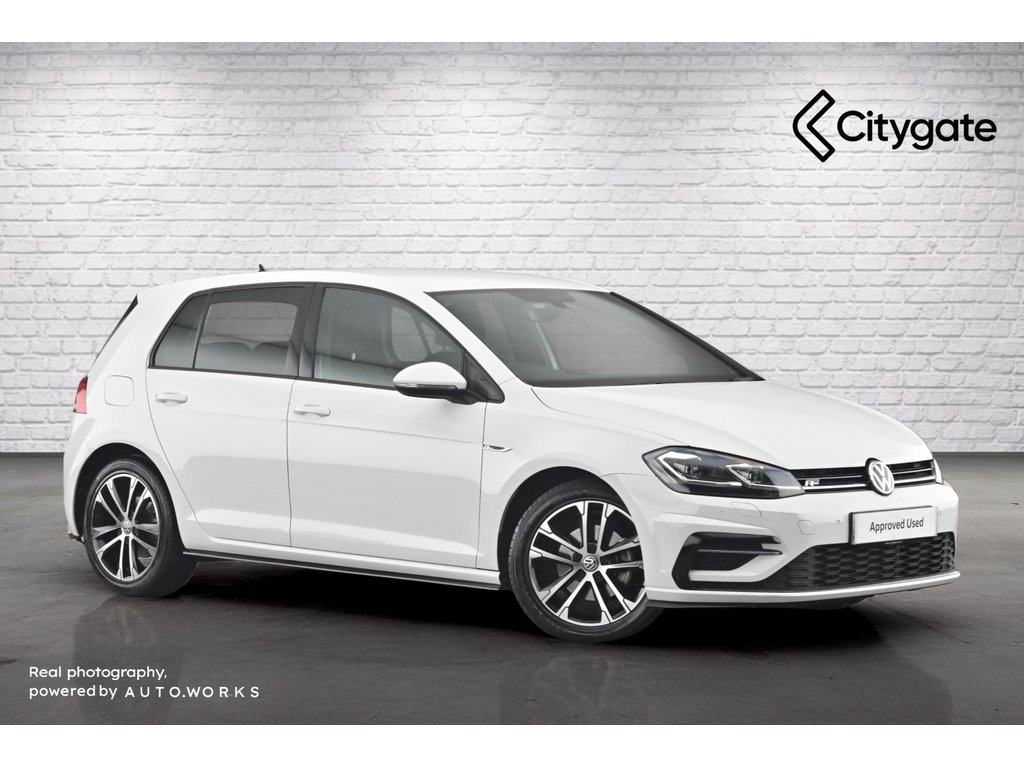Main listing image - Volkswagen Golf