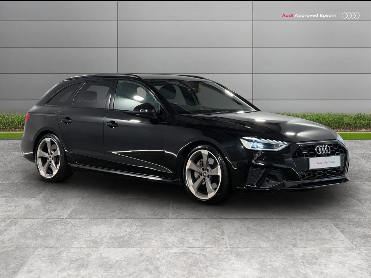 Main listing image - Audi A4 Avant