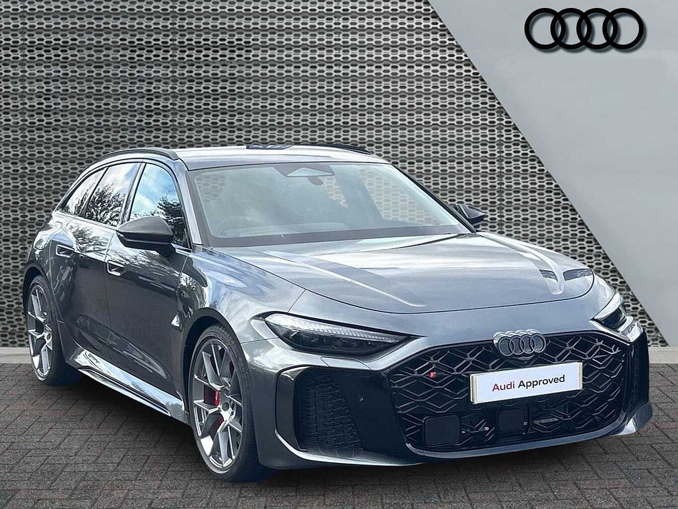 Main listing image - Audi RS5