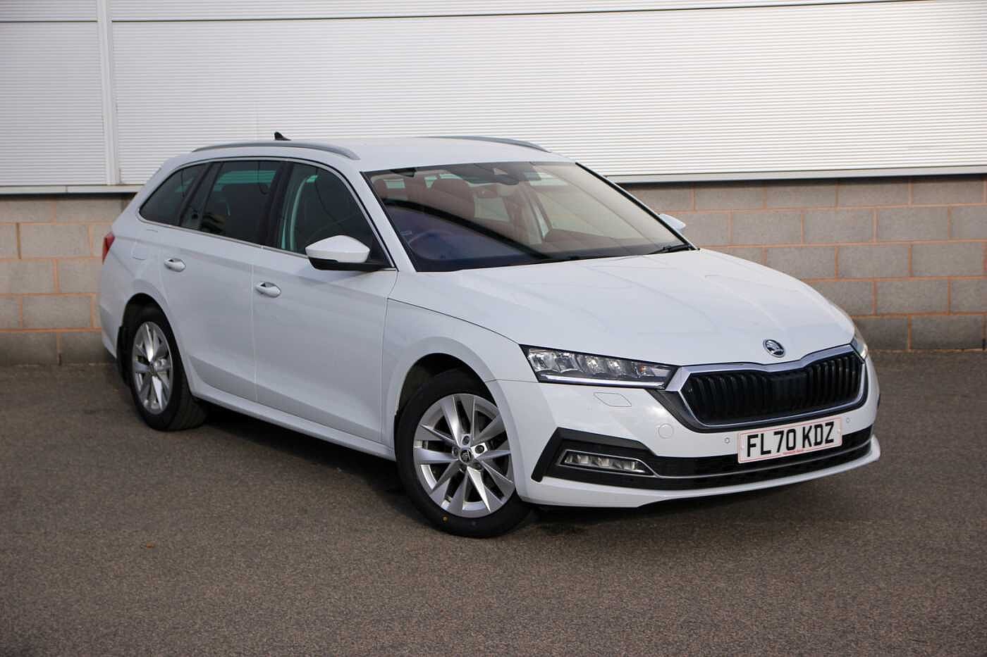 Main listing image - Skoda Octavia Estate