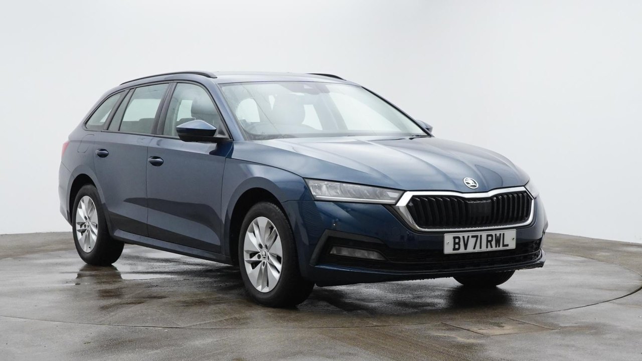 Main listing image - Skoda Octavia Estate