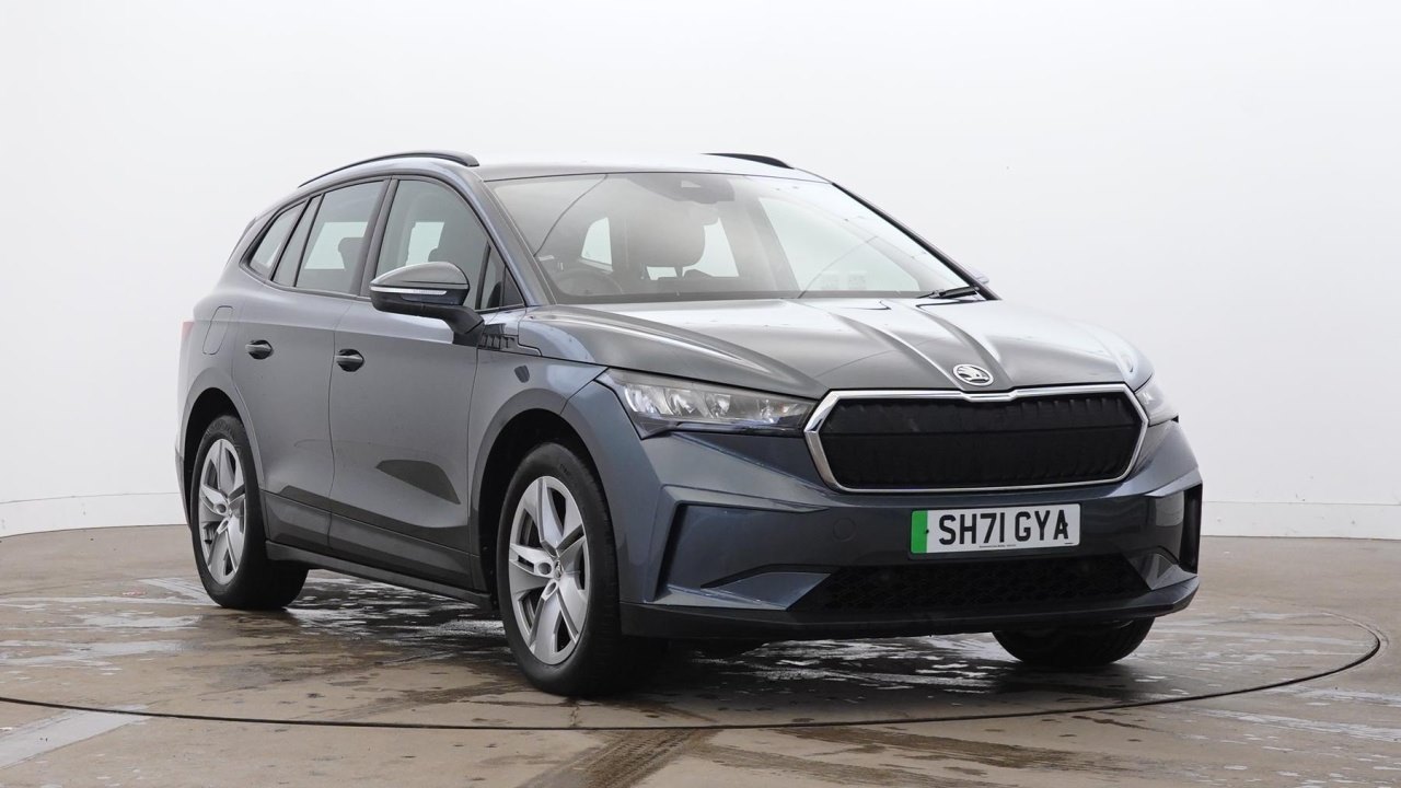 Main listing image - Skoda Enyaq