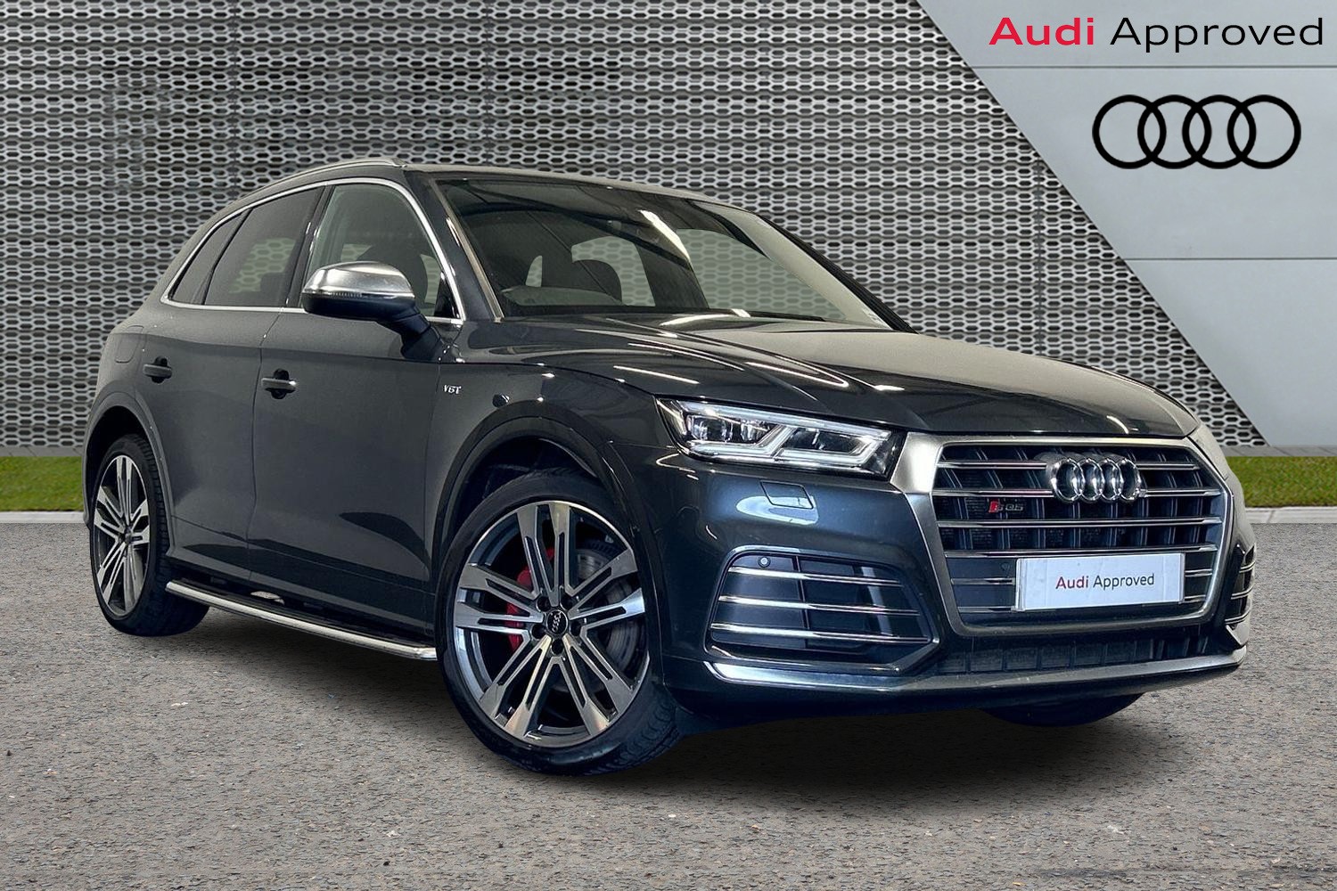 Main listing image - Audi Q5