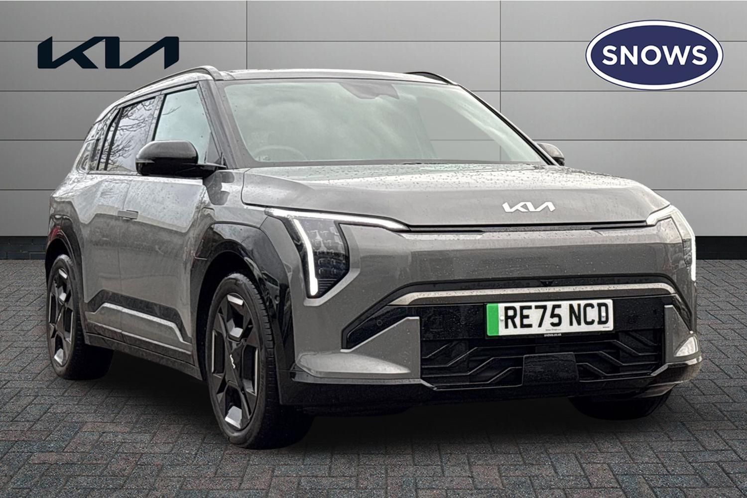 Main listing image - Kia EV3