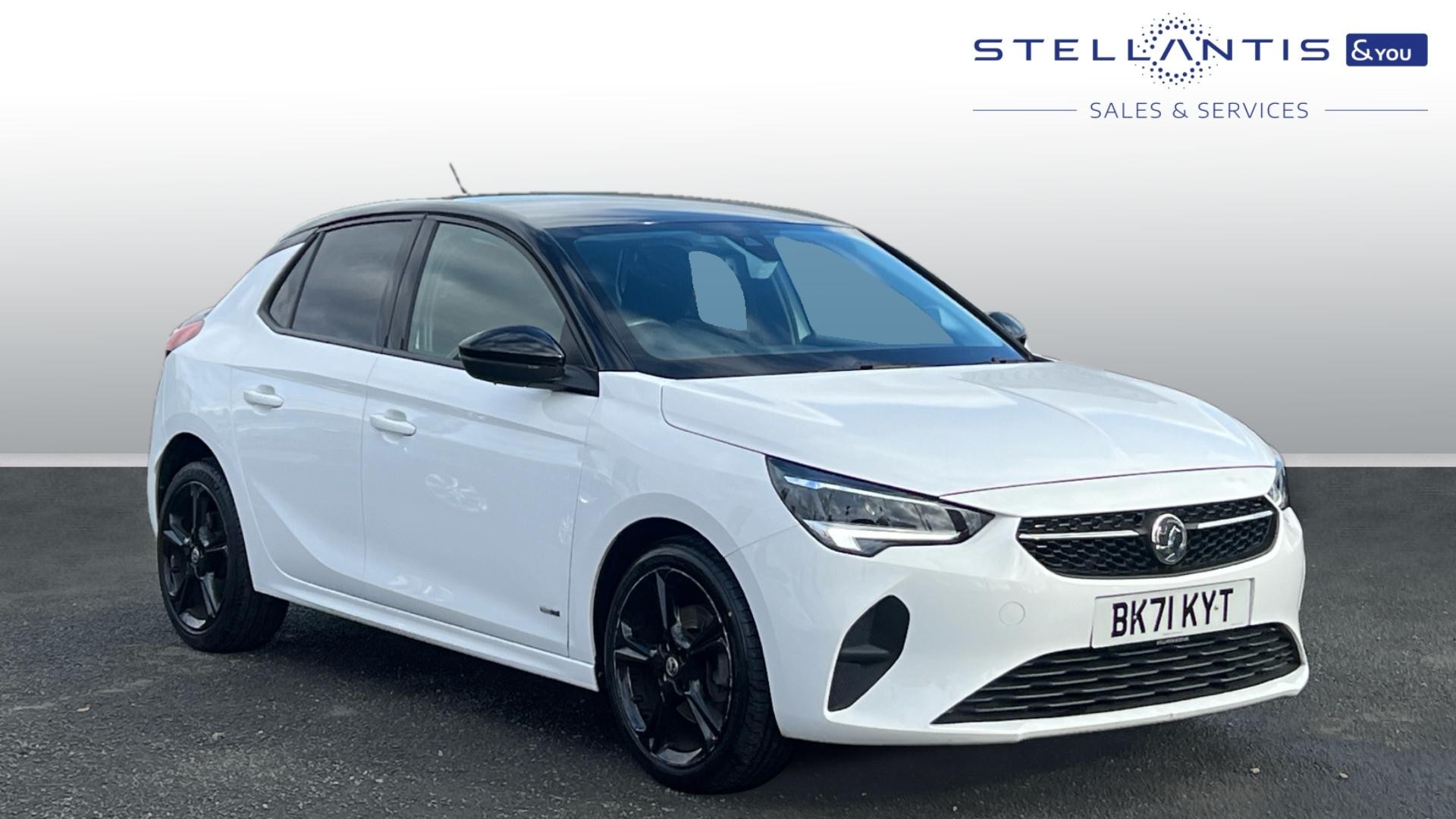 Main listing image - Vauxhall Corsa