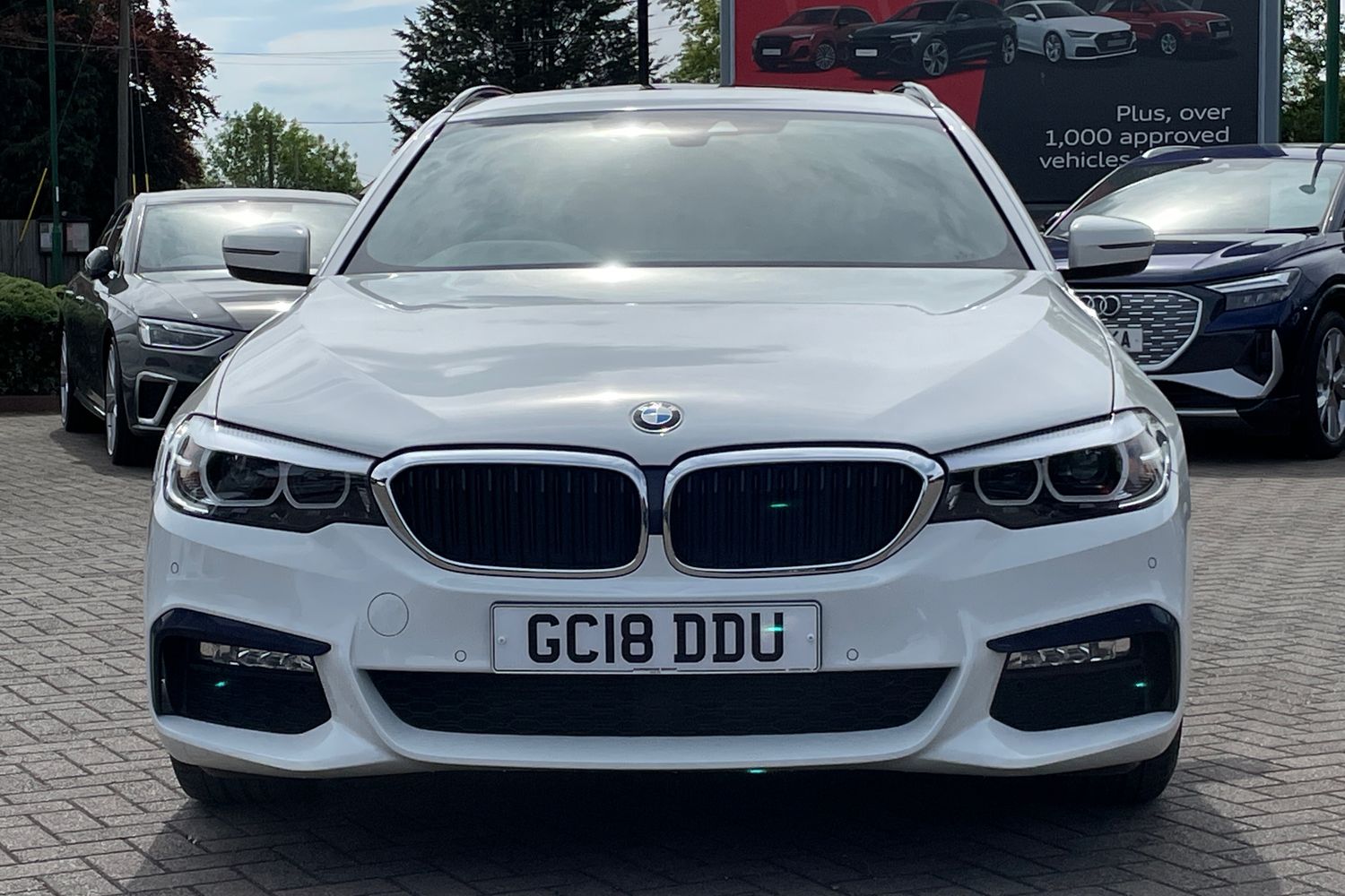 Main listing image - BMW 5 Series Touring