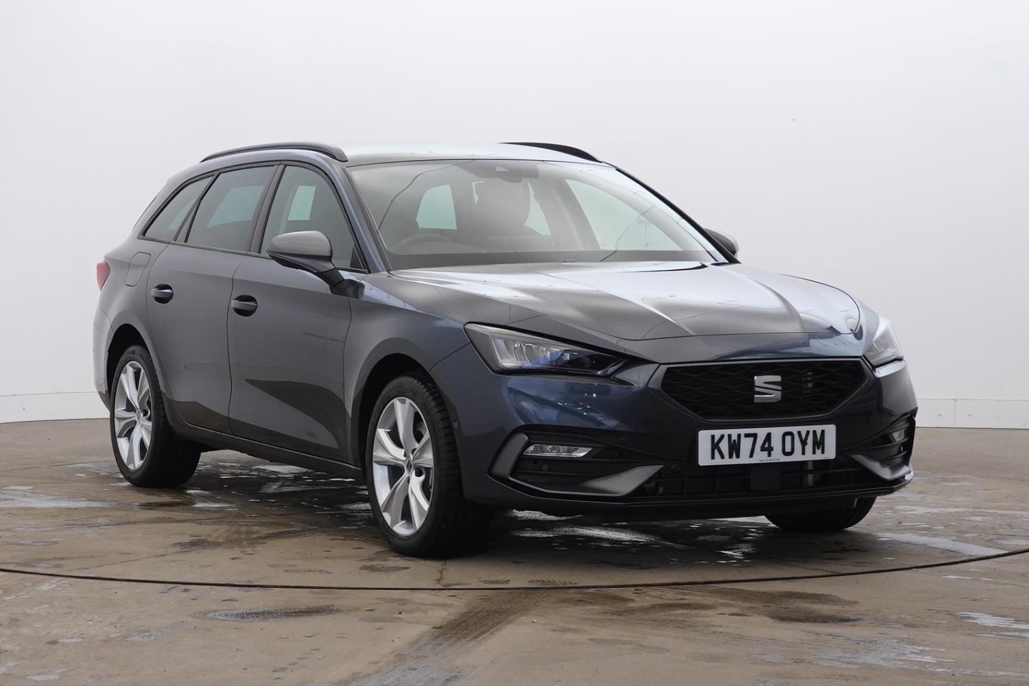 Main listing image - SEAT Leon Estate