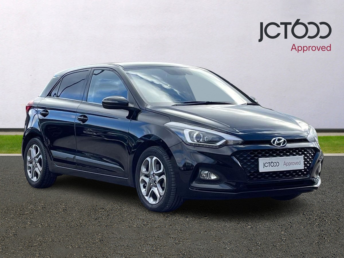 Main listing image - Hyundai i20