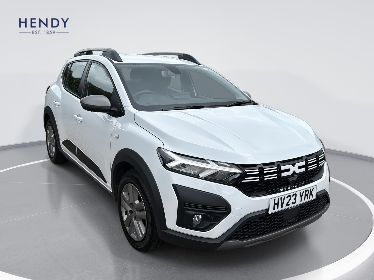 Main listing image - Dacia Sandero Stepway