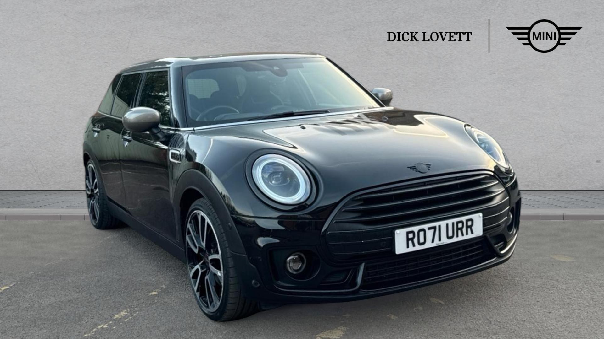 Main listing image - MINI Clubman