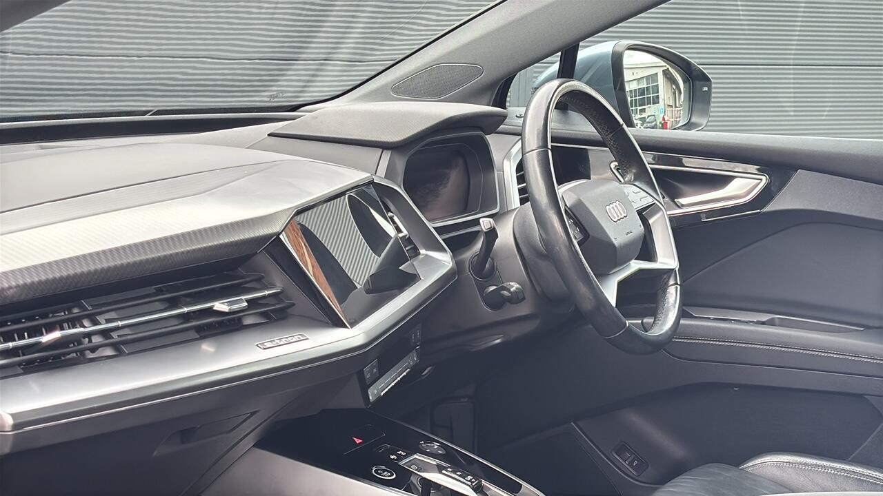 Main listing image - Audi Q4